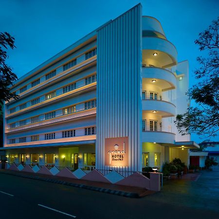 Grand Hotel Kochi Esterno foto