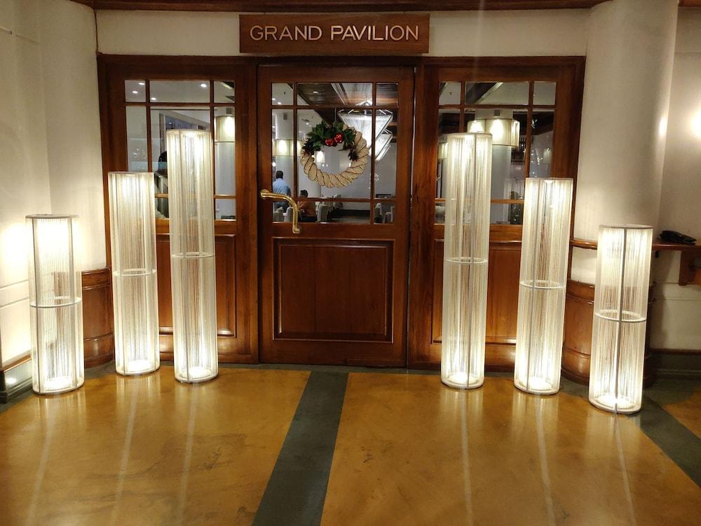 Grand Hotel Kochi Esterno foto