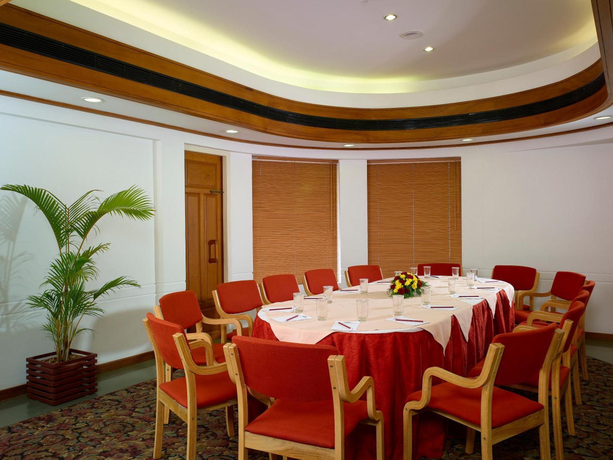 Grand Hotel Kochi Esterno foto