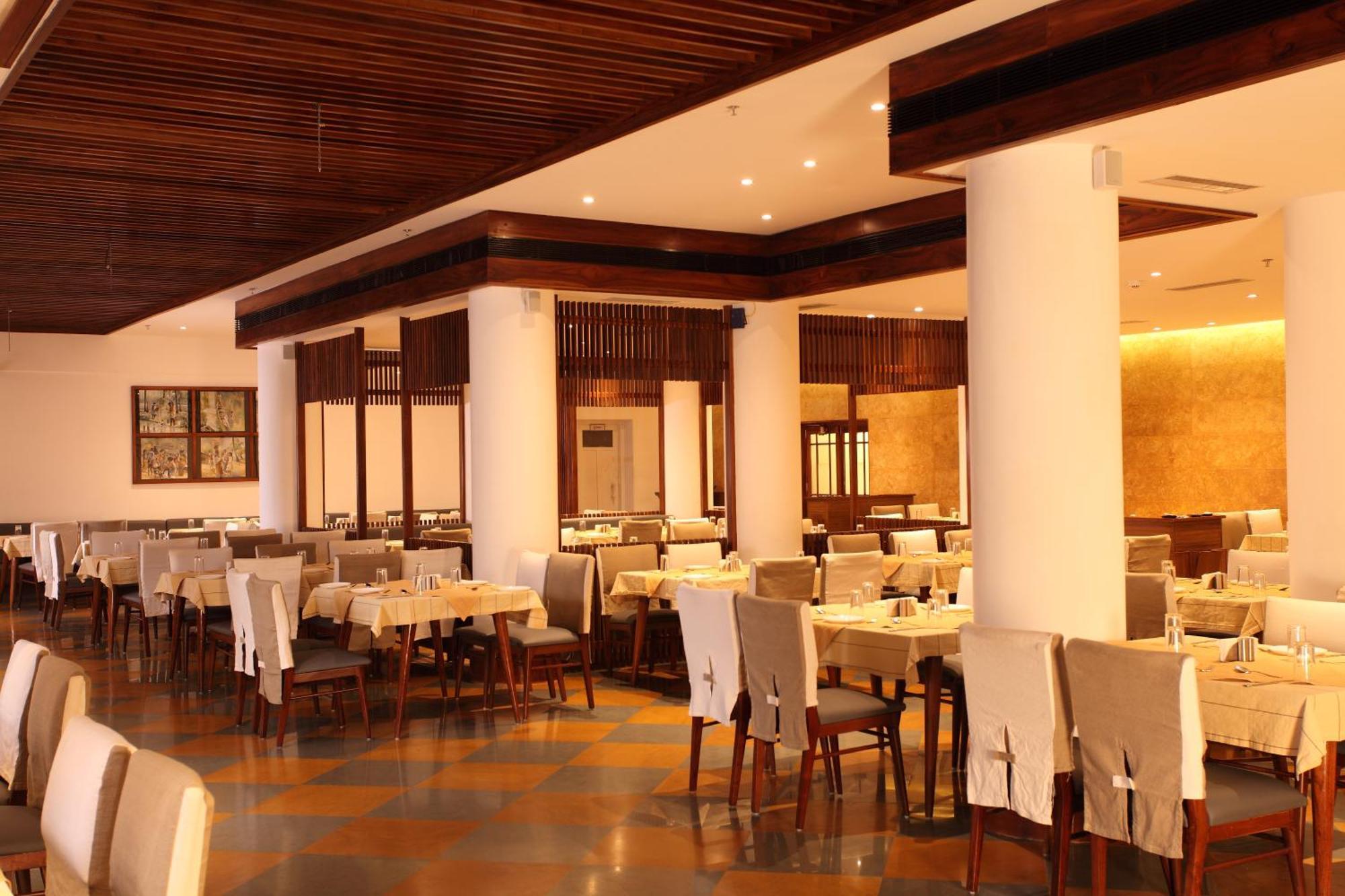 Grand Hotel Kochi Esterno foto