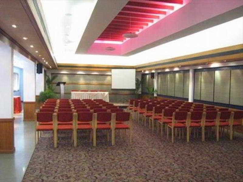 Grand Hotel Kochi Esterno foto