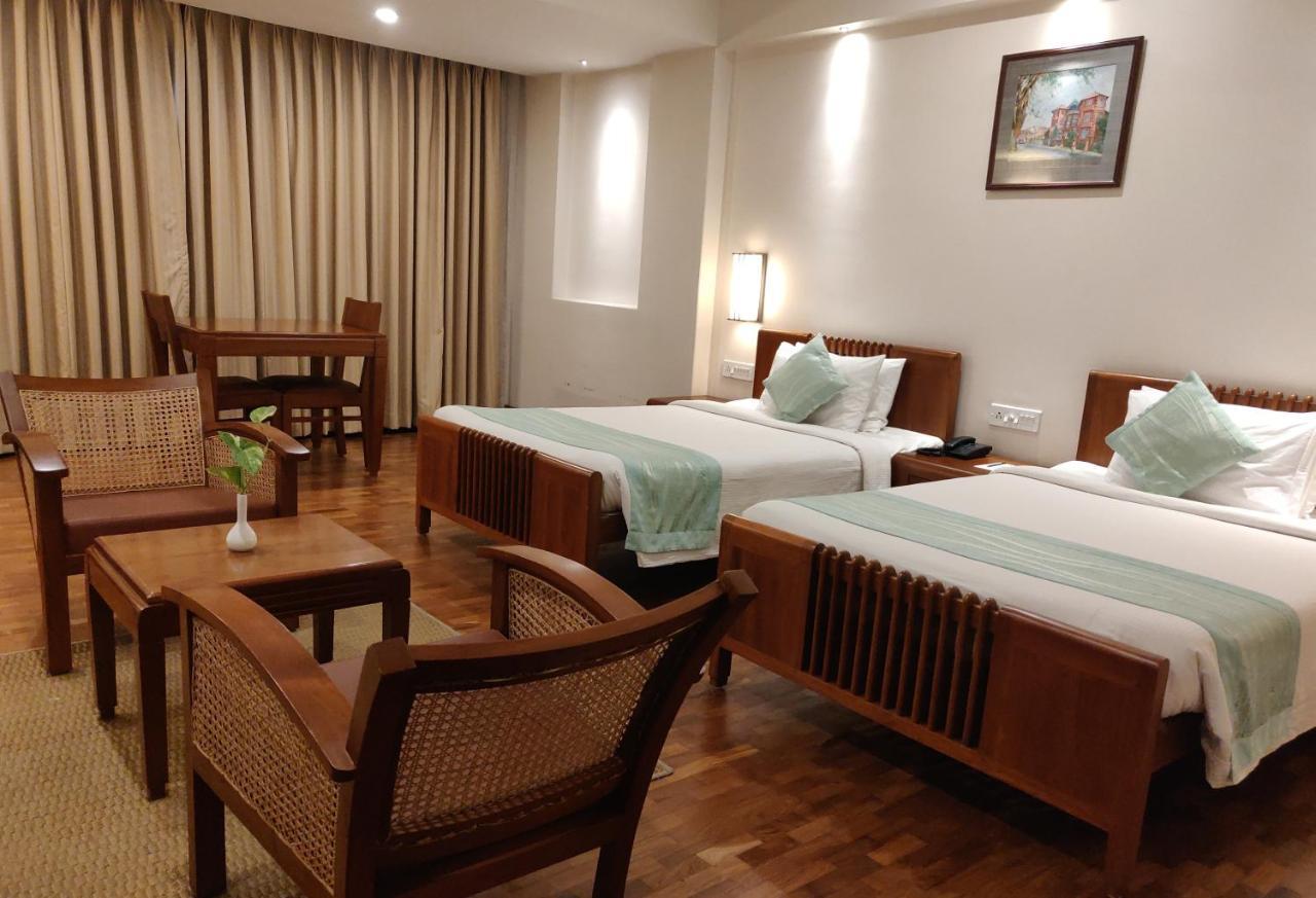 Grand Hotel Kochi Esterno foto
